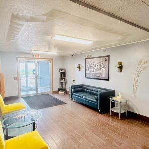 four-seasons-inn (4)